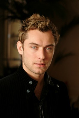 Jude Law Poster 1375065