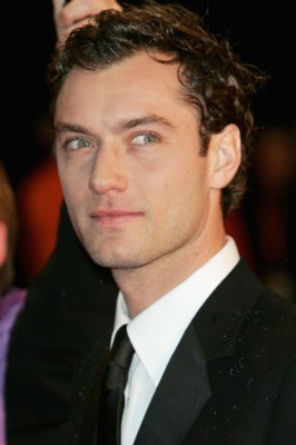 Jude Law Poster 1375073
