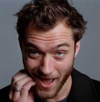 Jude Law Longsleeve T-shirt #2215448