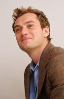 Jude Law Longsleeve T-shirt #2396900