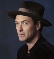Jude Law Sweatshirt #3793514