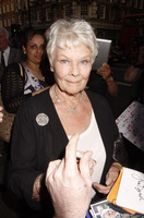 Judi Dench Longsleeve T-shirt #3070796