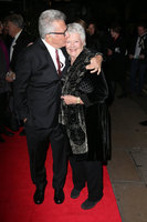 Judi Dench Sweatshirt #3070834