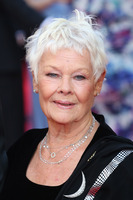 Judi Dench Sweatshirt #3070894
