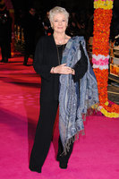 Judi Dench Sweatshirt #3070933