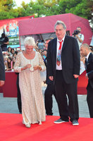 Judi Dench Longsleeve T-shirt #3070981