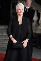Judi Dench Sweatshirt #3070999