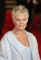 Judi Dench Longsleeve T-shirt #3071005