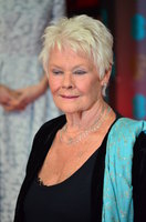 Judi Dench Longsleeve T-shirt #3071012