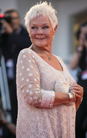 Judi Dench Longsleeve T-shirt #3071259