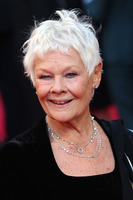 Judi Dench Longsleeve T-shirt #3071496