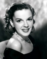 Judy Garland Longsleeve T-shirt #1533440