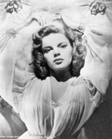 Judy Garland Longsleeve T-shirt #2587100