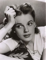 Judy Garland Longsleeve T-shirt #2668543