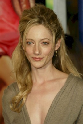 Judy Greer Mouse Pad 1243338