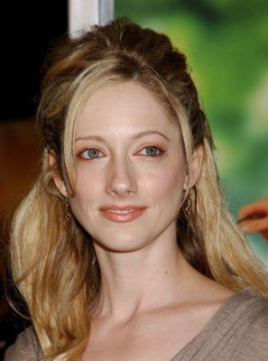 Judy Greer Mouse Pad 1321890