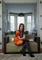 Julia Bradbury Longsleeve T-shirt #2432004