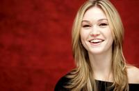 Julia Stiles tote bag #G384446
