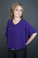 Julia Stiles Sweatshirt #2305131