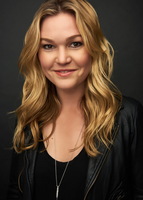 Julia Stiles mug #G2283096
