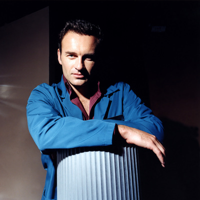 Julian McMahon puzzle 2193556