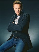 Julian McMahon mug #G548234