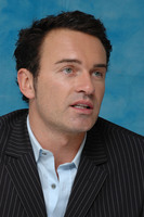 Julian McMahon mug #G565555