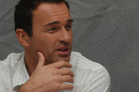 Julian McMahon mug #G565589