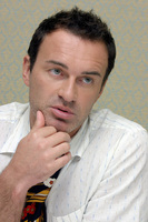 Julian McMahon Longsleeve T-shirt #2273254