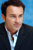 Julian McMahon Sweatshirt #2399219