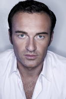 Julian Mcmahon Sweatshirt #3262769