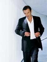 Julian Mcmahon Longsleeve T-shirt #3262775