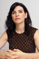 Julianna Margulies Tank Top #2242020