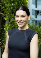 Julianna Margulies Sweatshirt #2248664