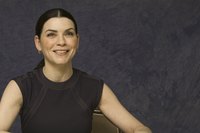 Julianna Margulies Sweatshirt #2443568