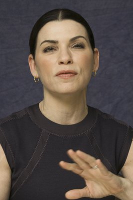 Julianna Margulies Mouse Pad 2443576
