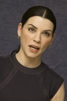 Julianna Margulies Tank Top #2443595