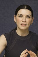 Julianna Margulies hoodie #2443600