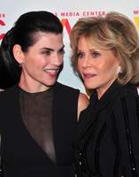 Julianna Margulies Sweatshirt #2905386