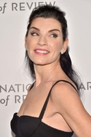 Julianna Margulies Sweatshirt #2995275