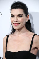 Julianna Margulies Sweatshirt #2995328