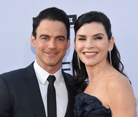 Julianna Margulies Sweatshirt #3265824