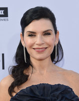 Julianna Margulies Sweatshirt #3265851