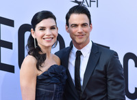 Julianna Margulies Sweatshirt #3265852