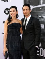 Julianna Margulies Sweatshirt #3265854
