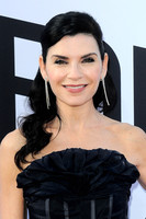 Julianna Margulies Sweatshirt #3265873