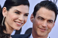 Julianna Margulies Sweatshirt #3265891