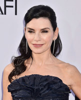 Julianna Margulies Sweatshirt #3265916