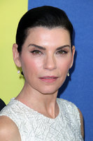 Julianna Margulies t-shirt #3297698