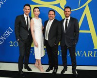 Julianna Margulies Sweatshirt #3297763